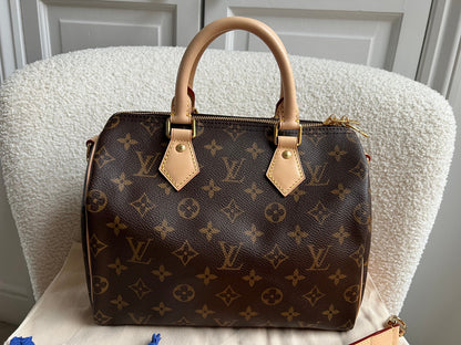 Louis Vuitton Speedy 25 Bandouliere Monogram (RRP £1,440)