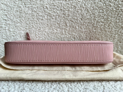 Louis Vuitton Easy Pouch Rose Ballerine Epi (RRP £1320)