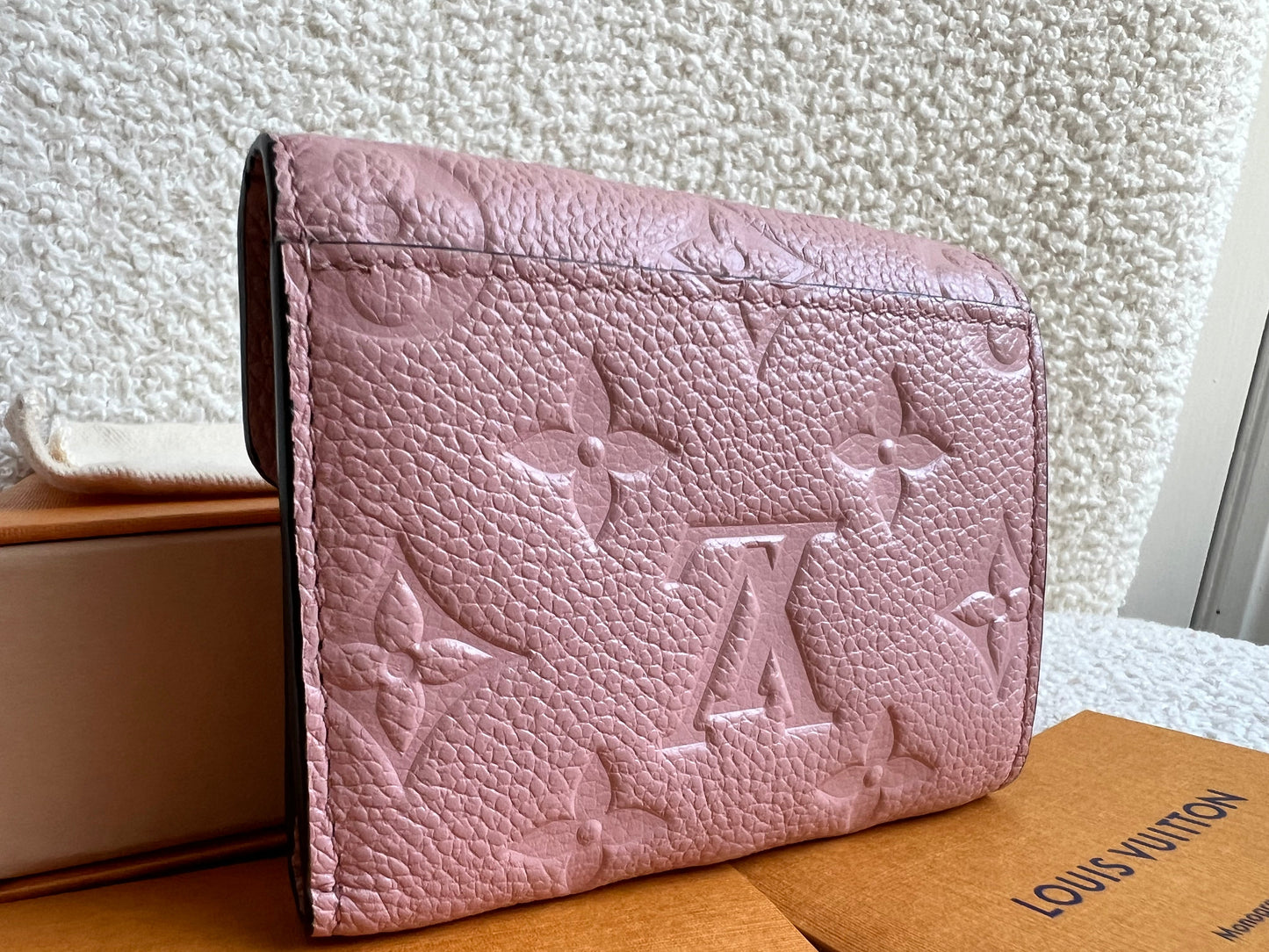 Louis Vuitton Zoe Wallet Rose Poudre Empreinte (RRP £515)