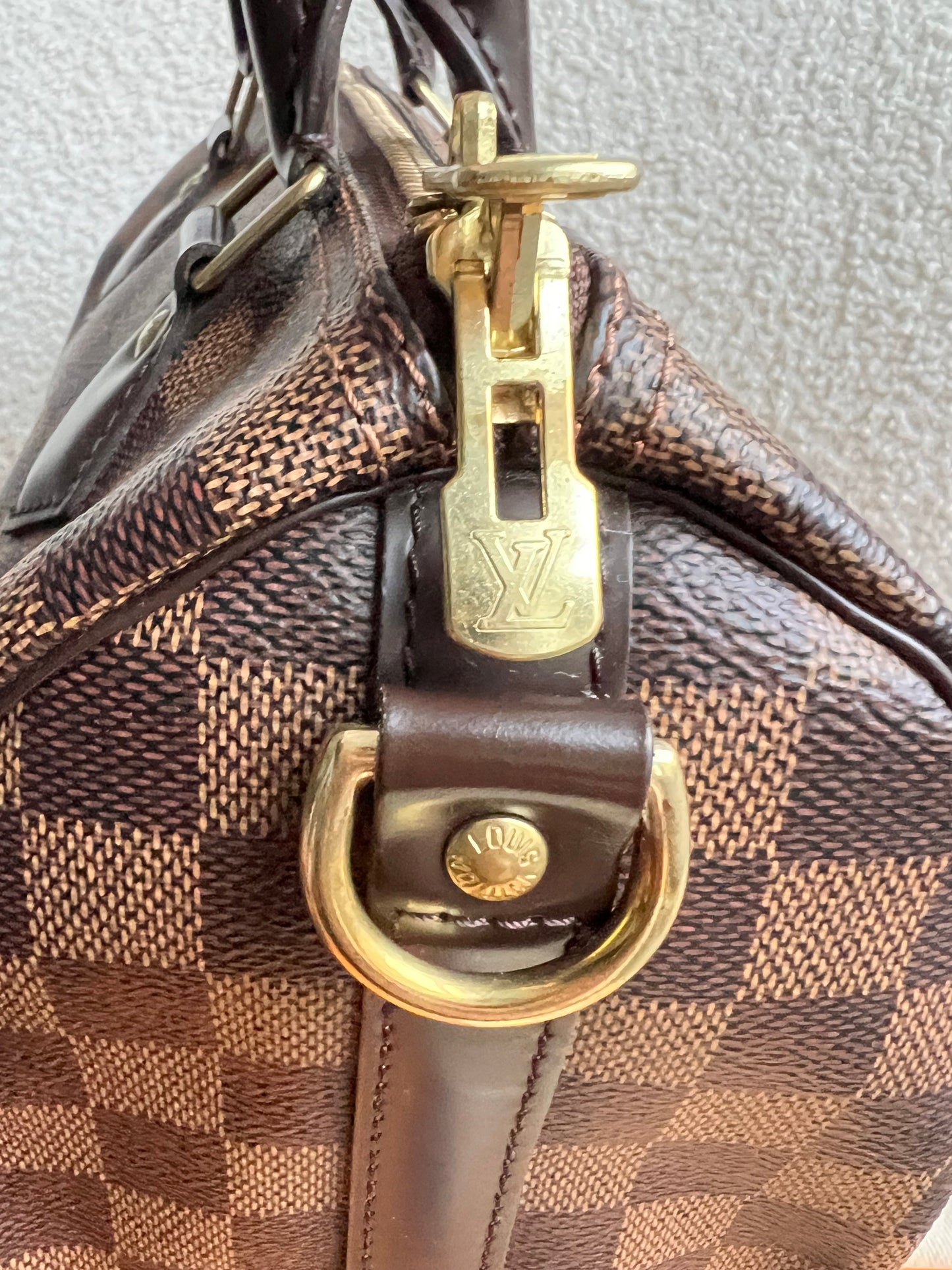 Louis Vuitton Speedy 25 Bandouliere Damier Ebene (RRP £1,440)