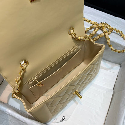 Chanel Luxury Handbag Style 617