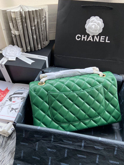 Chanel Luxury Handbag Style 306