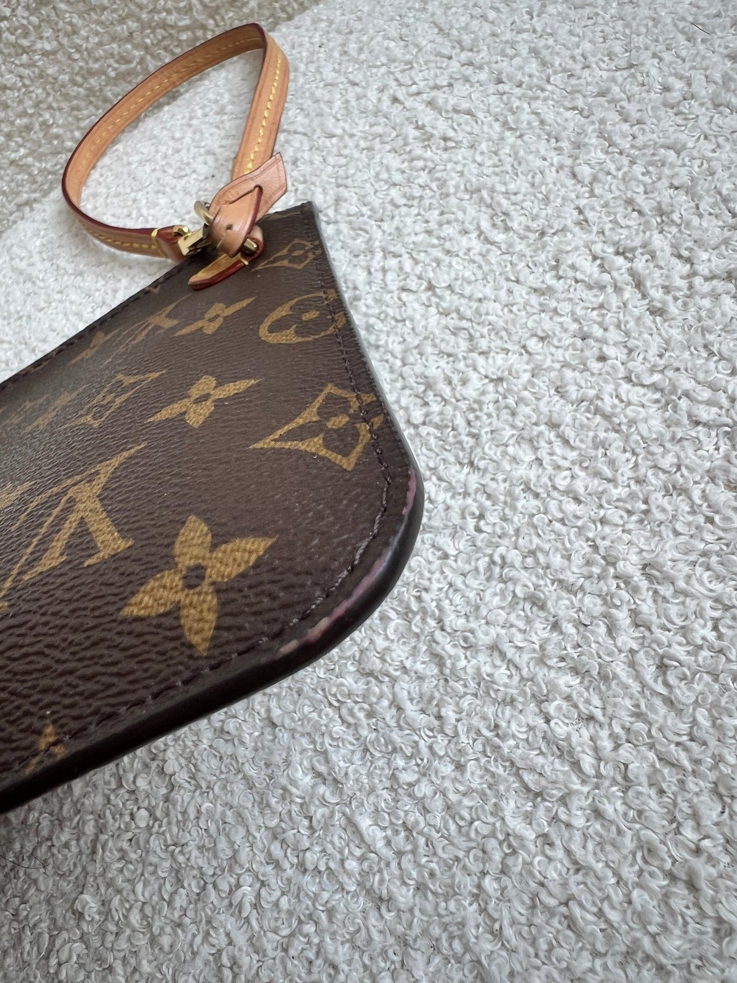 Louis Vuitton Pouch (from Neverfull MM) in Monogram