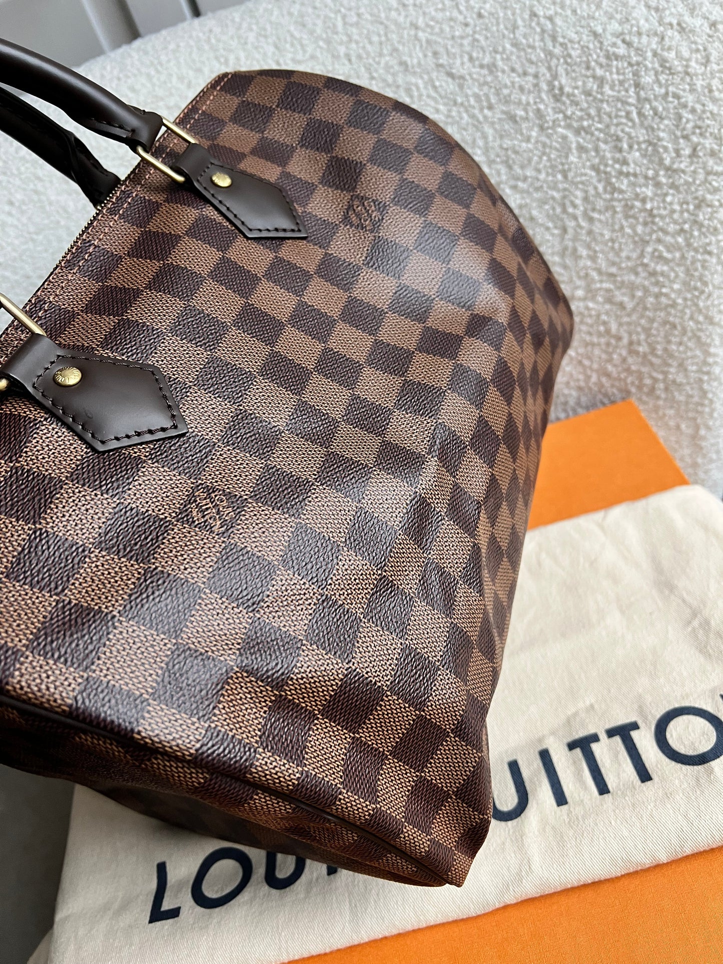 Louis Vuitton Speedy 30 Damier Ebene (RRP £1240)