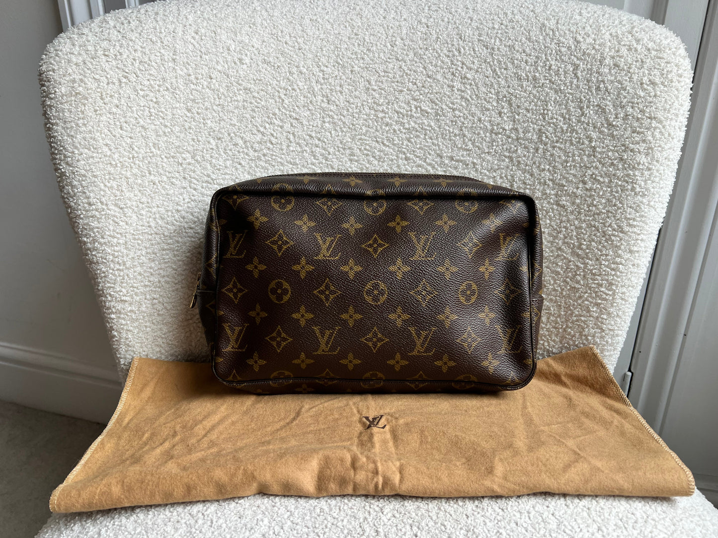 Louis Vuitton Monogram Trousse Toiletry Pouch