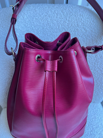 Louis Vuitton Fuchsia Epi Noe GM Bucket Bag