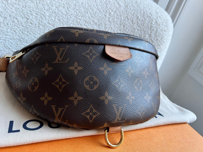 Louis Vuitton Bumbag in Monogram Canvas