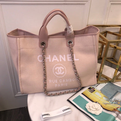 Chanel Luxury Handbag Style 547