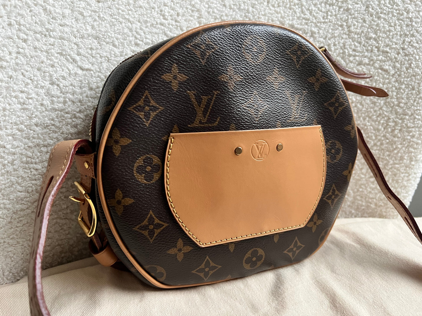 Louis Vuitton Boite Chapeau Souple MM (RRP £2320)