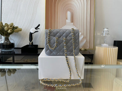 Chanel Luxury Handbag Style 457