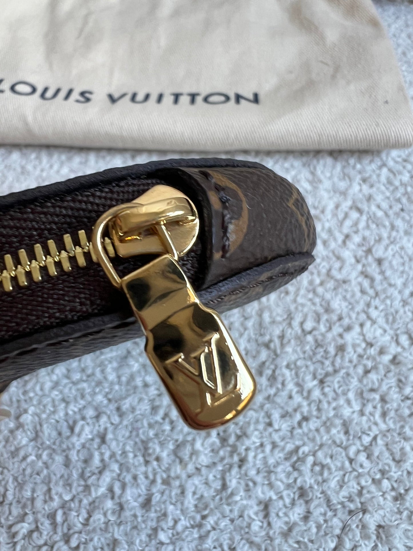 Louis Vuitton Round Coin Purse Monogram