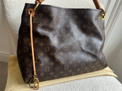 Louis Vuitton Artsy MM Monogram (RRP £1,940)