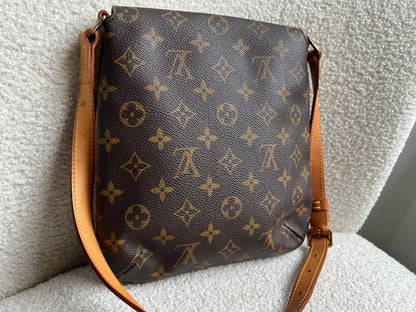 Louis Vuitton Musette Salsa PM (short strap version)
