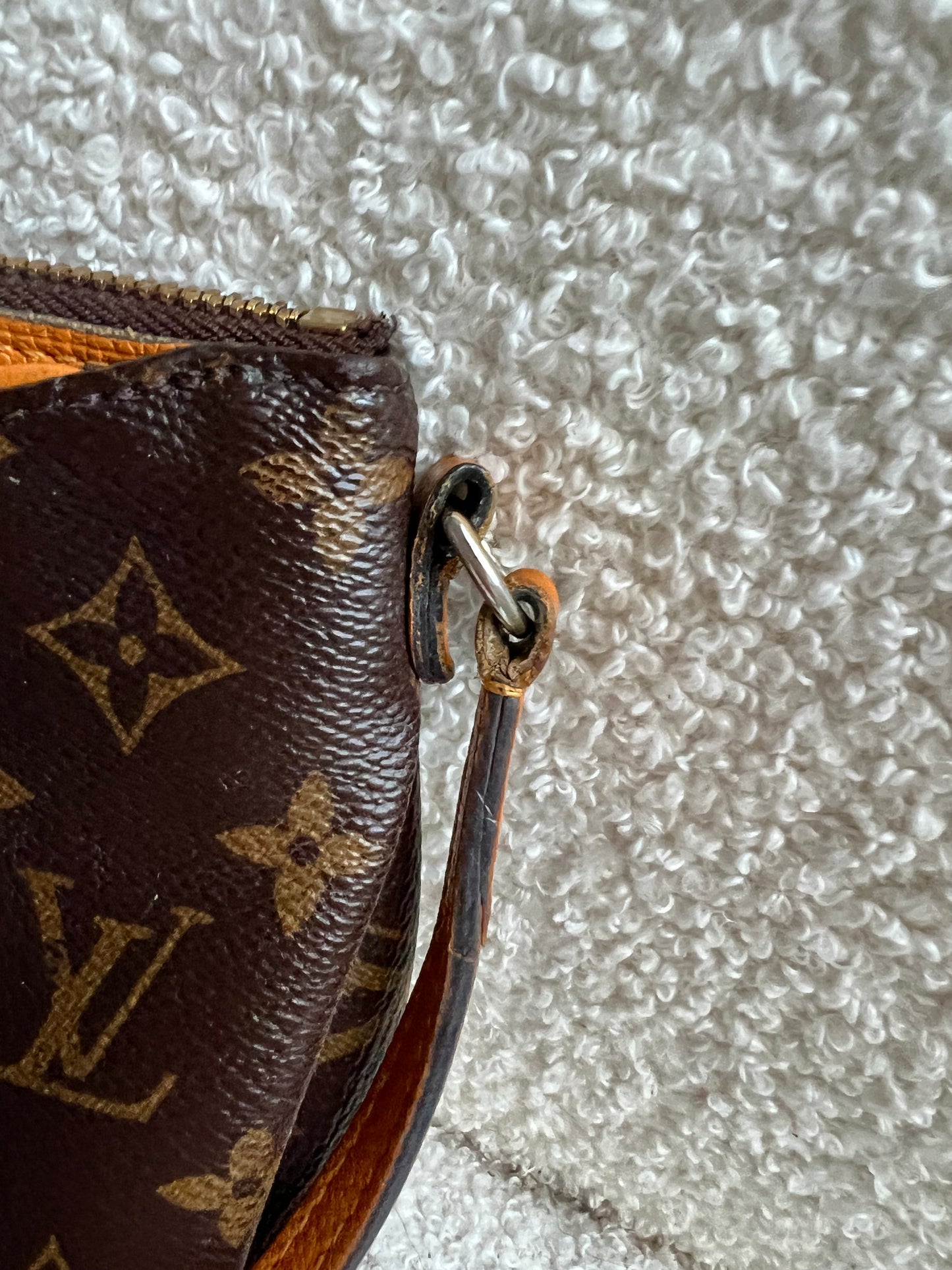 Louis Vuitton Monogram Safran Pallas Pochette