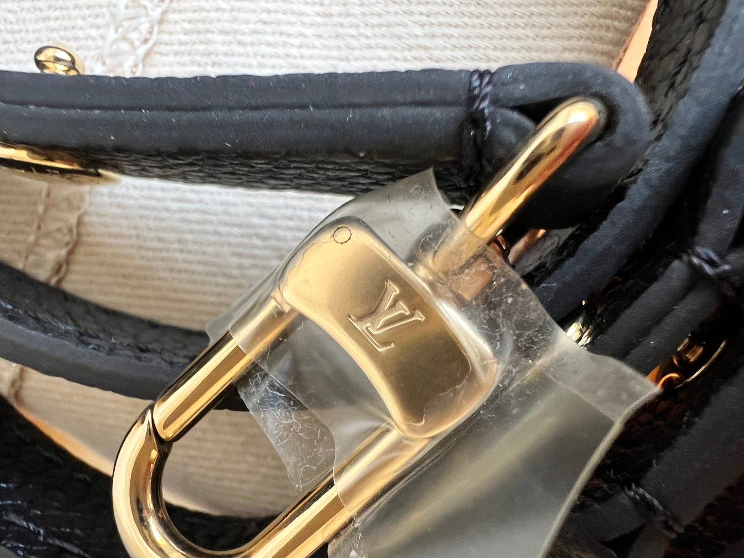Louis Vuitton Ivy Wallet on Chain Bag Black Empreinte (RRP £1,460)