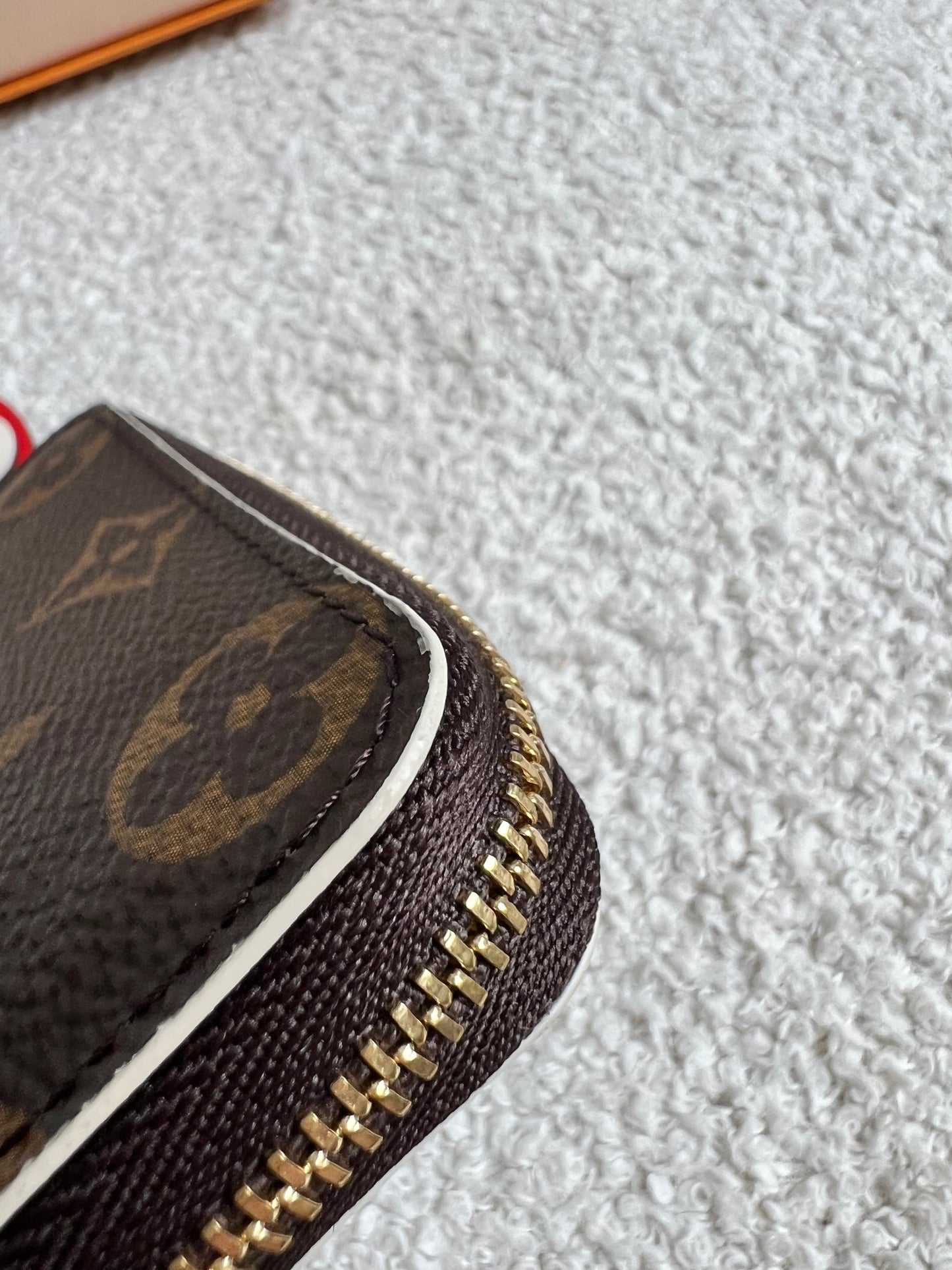 Louis Vuitton Blooms Flower Zippy Coin Purse in Monogram (RRP £370)