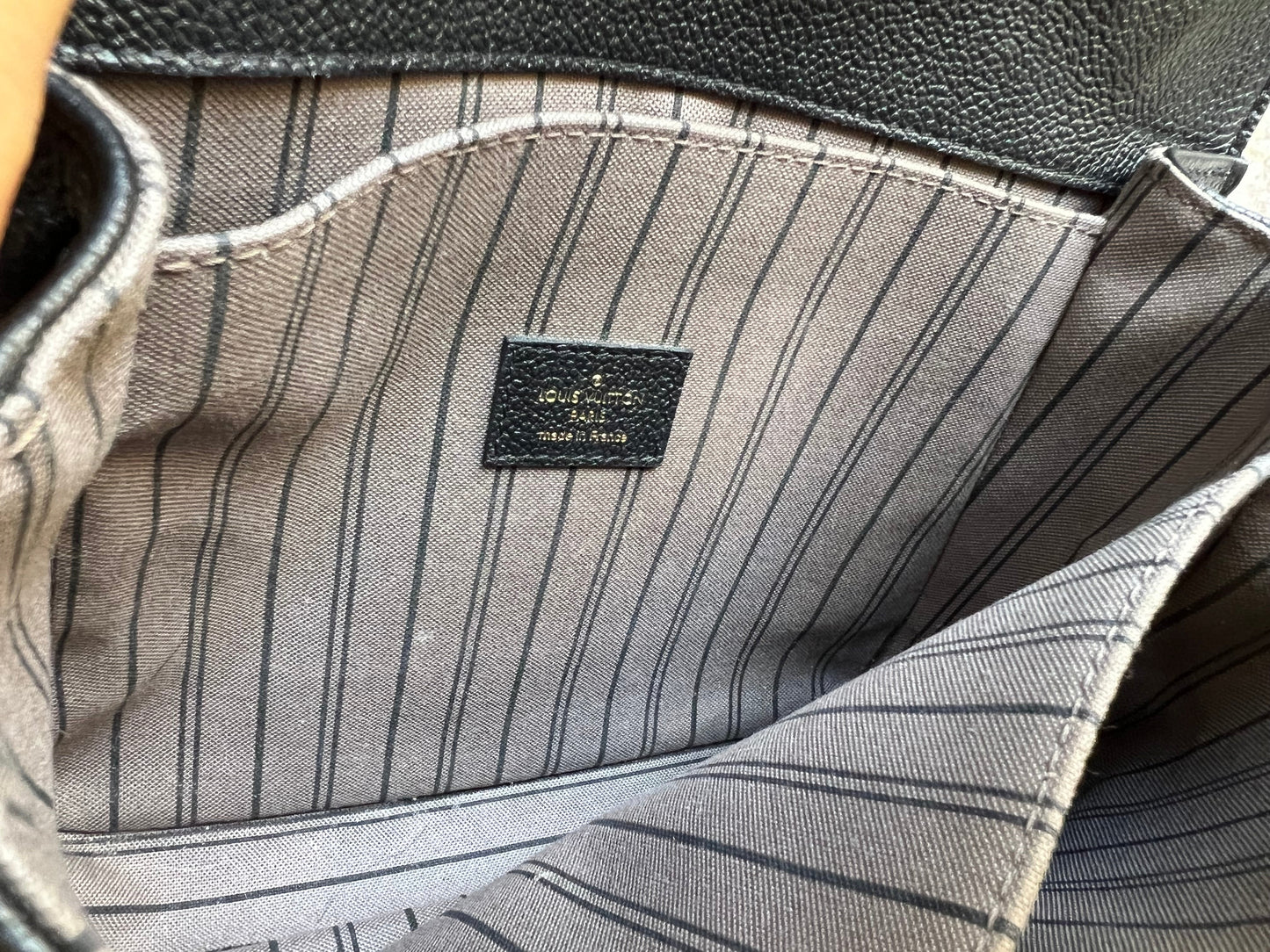 Louis Vuitton Pochette Metis Black Empreinte (RRP £2,200)