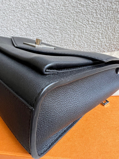 Louis Vuitton Mylockme Black (RRP £2080)
