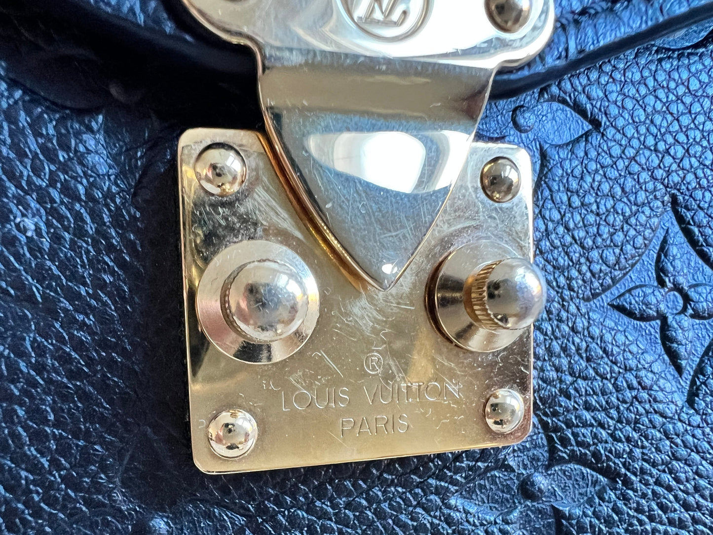 Louis Vuitton Pochette Metis Black Empreinte (RRP £2,200)