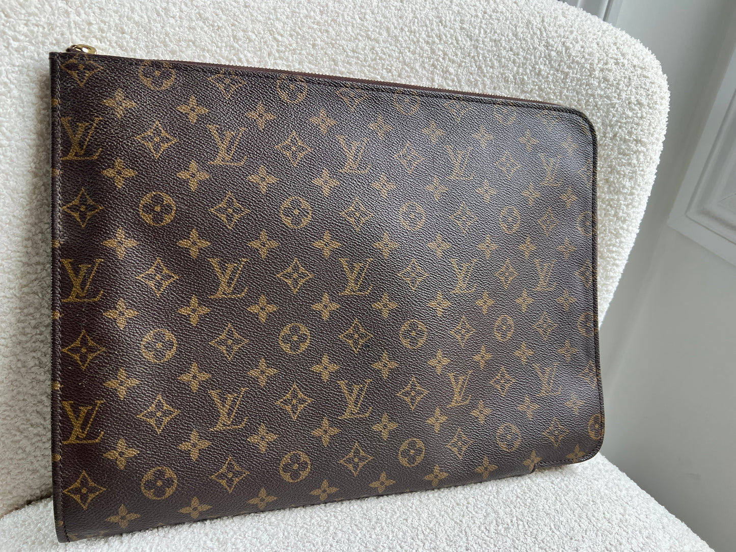 Louis Vuitton Monogram Poch Documents Portfolio Case 39