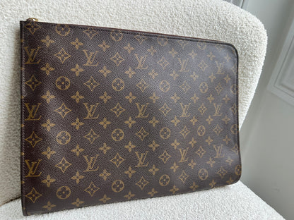Louis Vuitton Monogram Poch Documents Portfolio Case 39