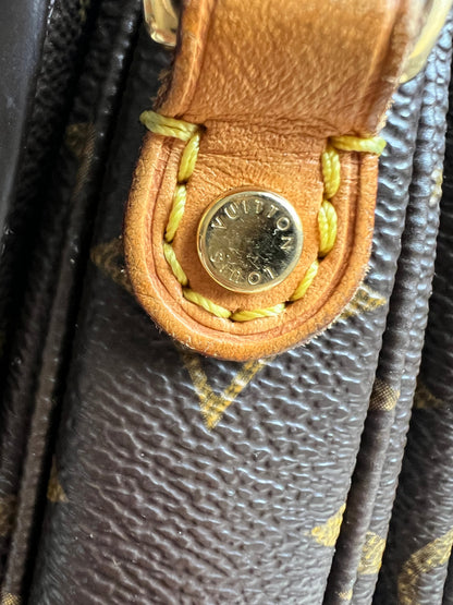 Louis Vuitton Pochette Metis Monogram (RRP £2,020)