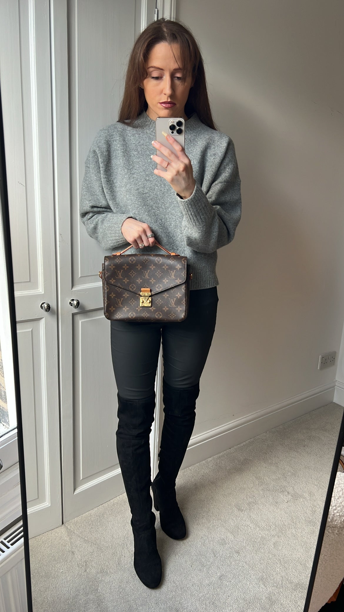 Louis Vuitton Pochette Metis Monogram (RRP £2,020)