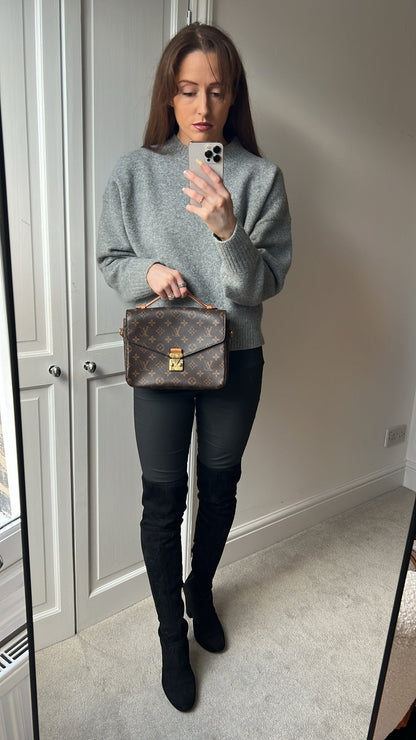 Louis Vuitton Pochette Metis Monogram (RRP £2,020)