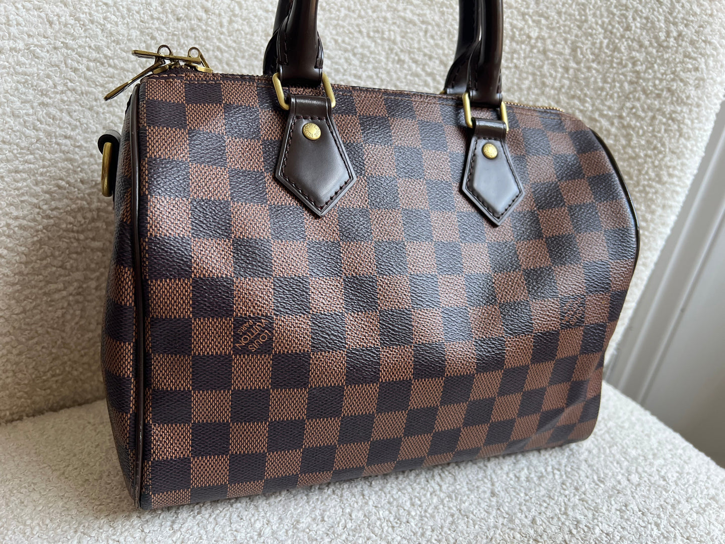 Louis Vuitton Speedy 25 Bandouliere Damier Ebene (RRP £1,440)