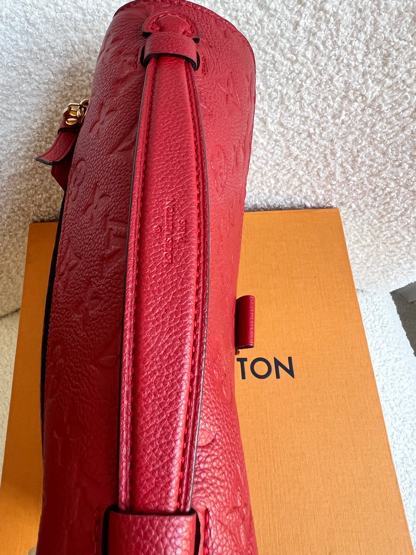 Louis Vuitton Pochette Metis Red Empreinte (RRP £2,130)