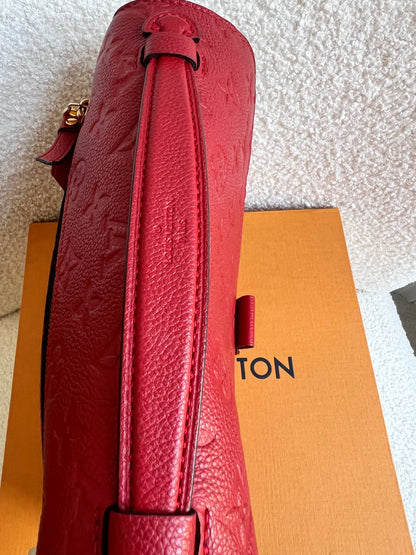 Louis Vuitton Pochette Metis Red Empreinte (RRP £2,130)