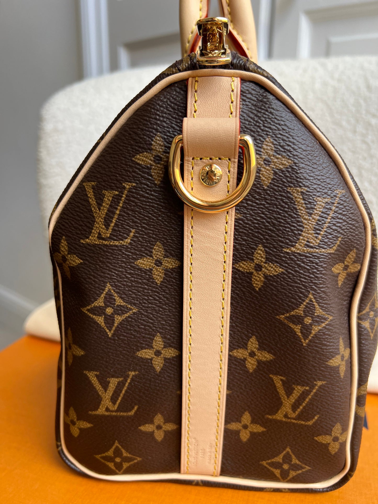 Louis Vuitton Speedy 25 Bandouliere Monogram (RRP £1,470)