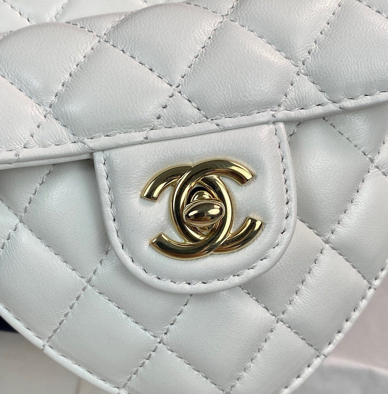 Chanel Luxury Handbag Style 229