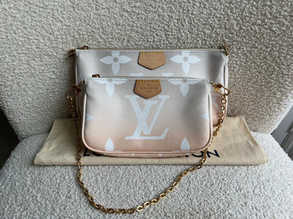 Louis Vuitton Multi Pochette Accessoires Summer By the Pool Limited Edition