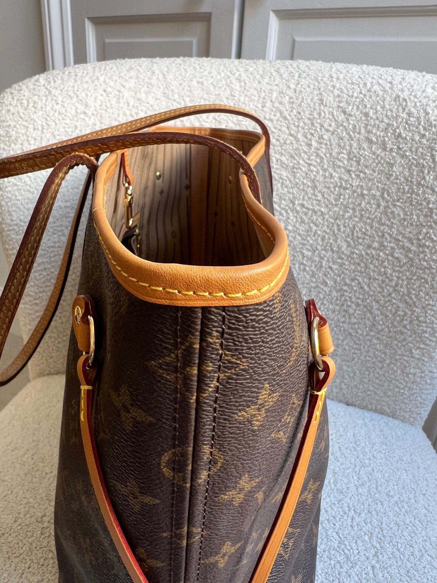 Louis Vuitton Neverfull MM Monogram Beige