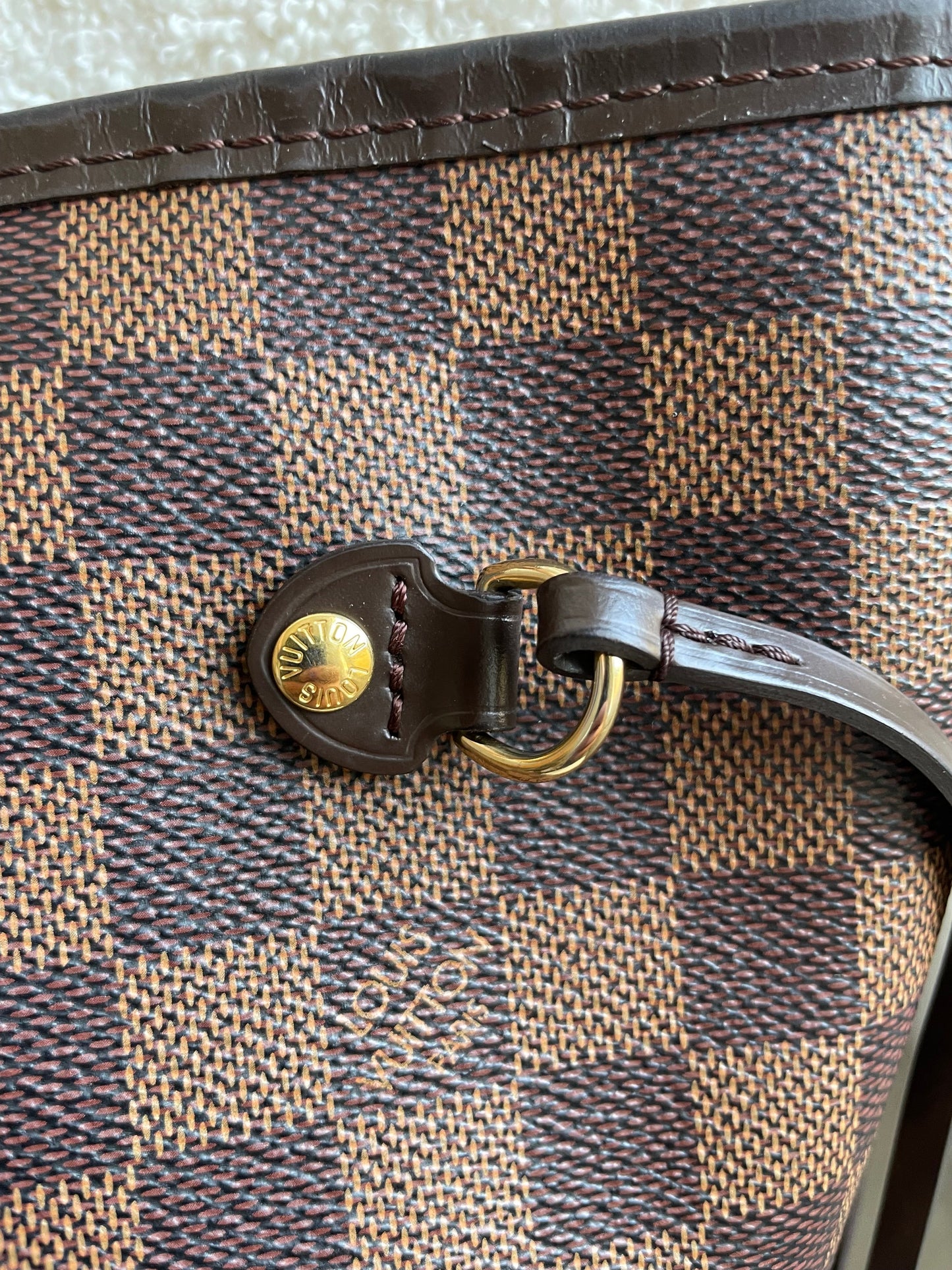 Louis Vuitton Neverfull MM Damier Ebene Cherry Interior (RRP £1,430)