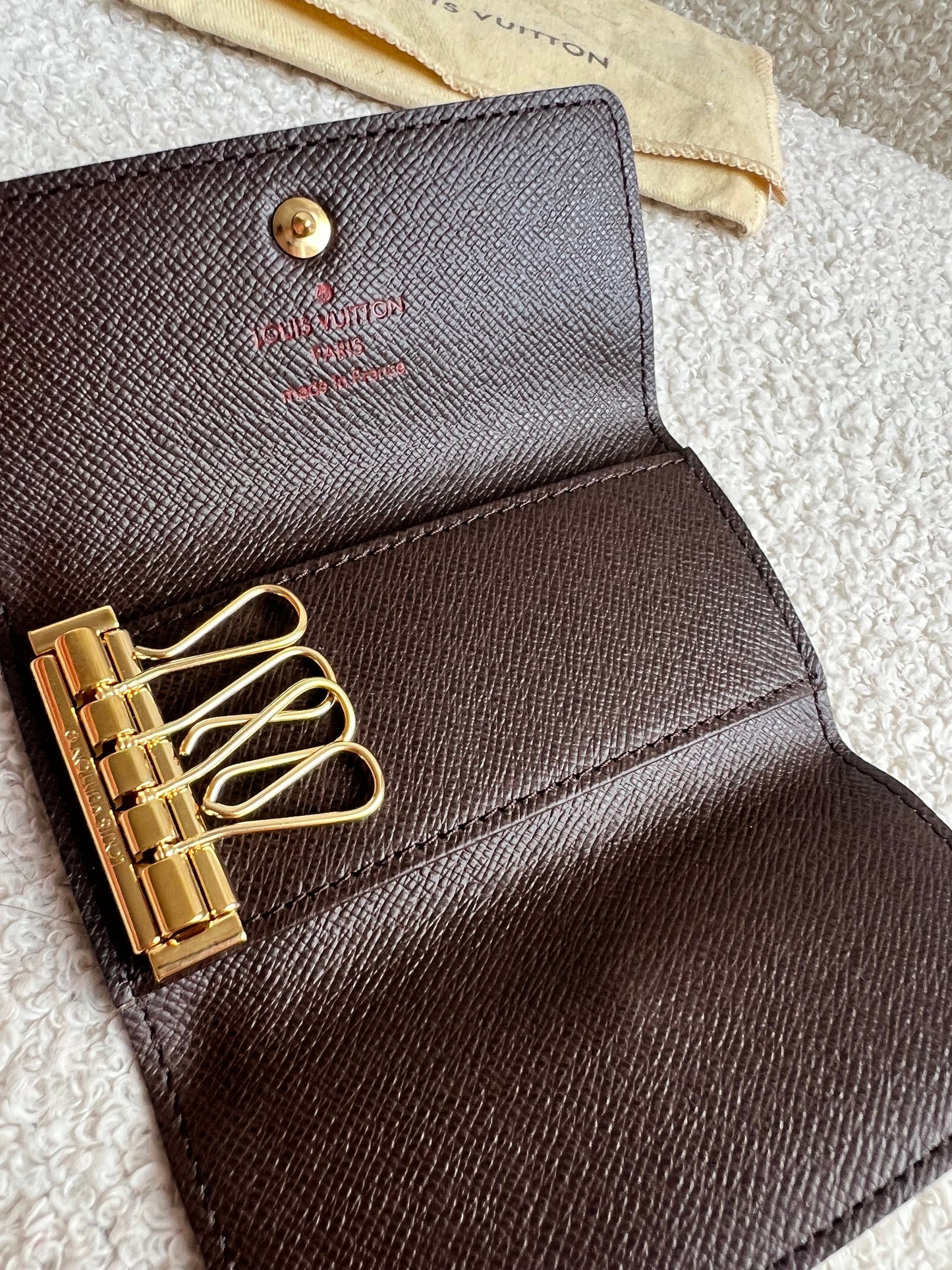 Louis Vuitton Key Holder Damier Ebene (RRP £190)