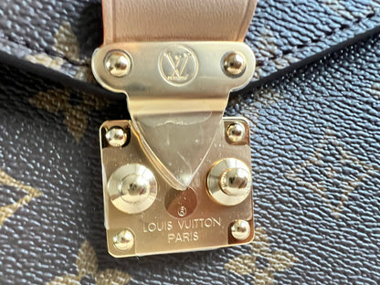 Louis Vuitton Pochette Metis Monogram (RRP £2,020)