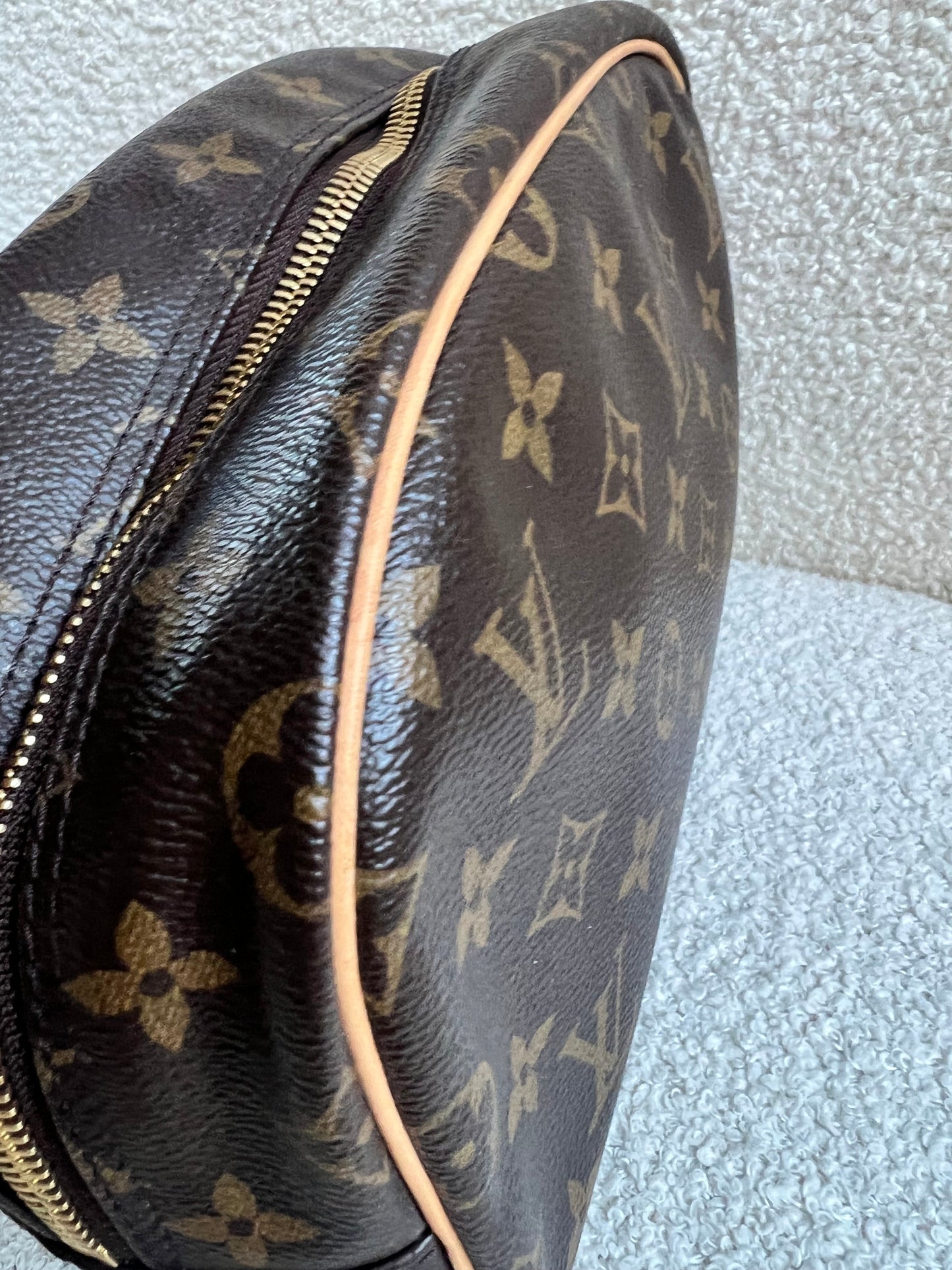 Louis Vuitton Monogram Trousse Toiletry Pouch