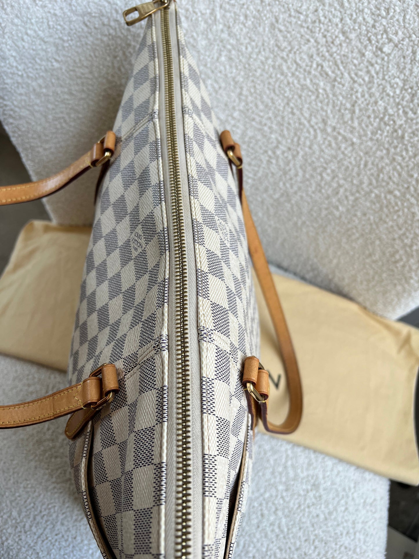 Louis Vuitton Totally MM Damier Azur