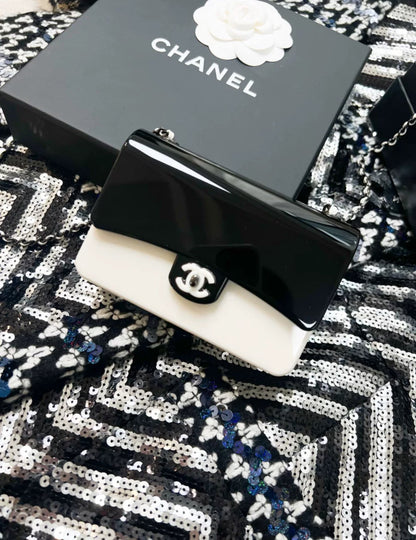 Chanel Luxury Leather Black Handbag Style 6