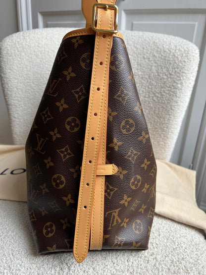 Louis Vuitton Carryall MM Monogram Canvas (RRP £2370)