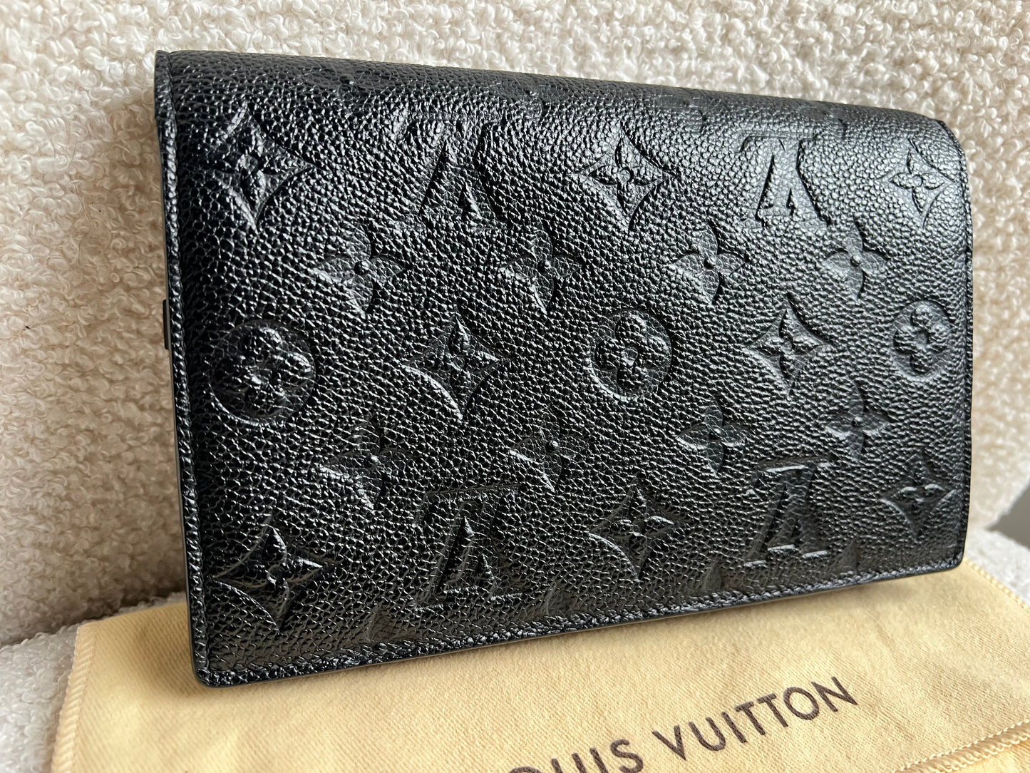 Louis Vuitton Black Empreinte Vavin Chain Wallet (RRP £1430)