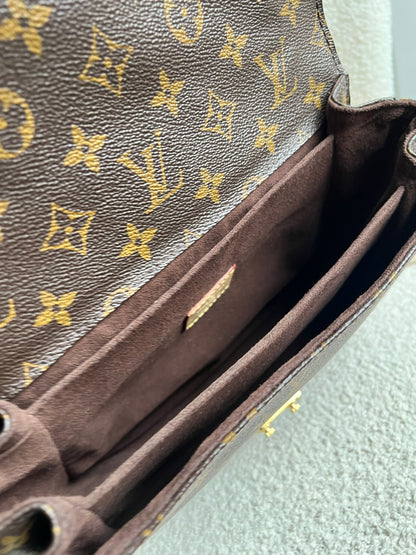 Louis Vuitton Pochette Metis Monogram (RRP £2,020)