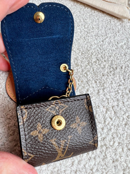 Louis Vuitton Monogram Mouse airpods Case (RRP £350)