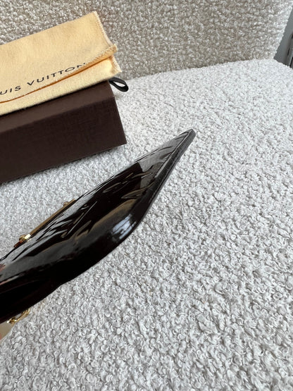 Louis Vuitton Amarante Vernis Key Pouch