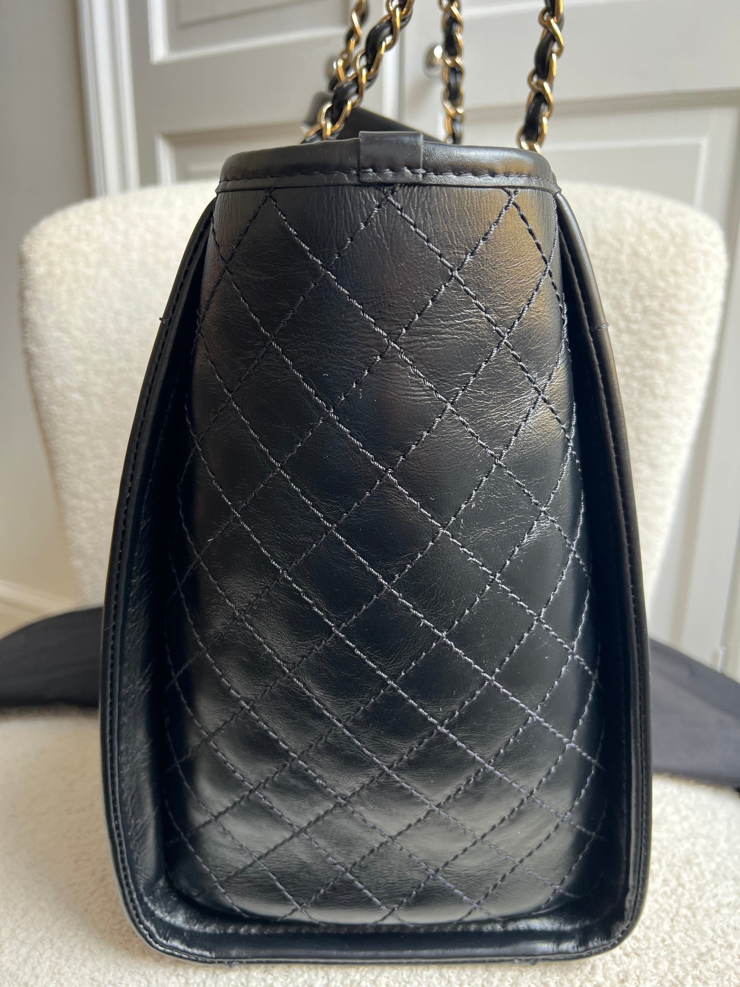 Chanel Deauville Tote in Black Glazed Calfskin and Monochrome Boucle Tweed (RRP £5800)