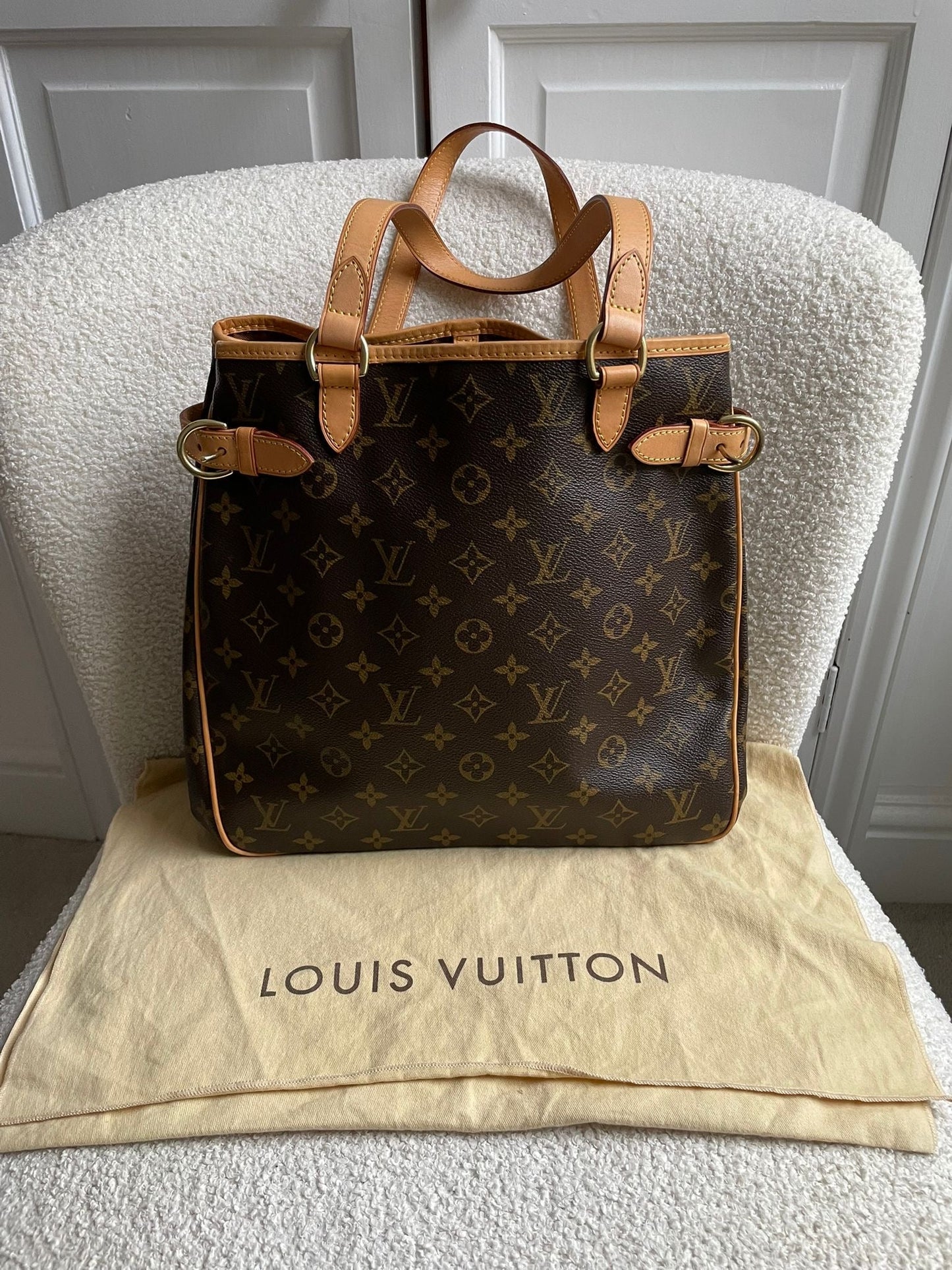 Louis Vuitton Batignolles in Monogram Canvas