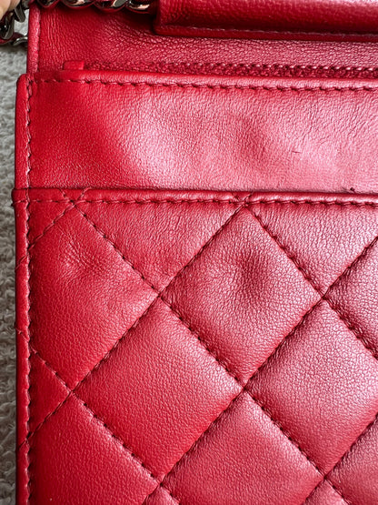 Chanel Red Lambskin Wallet on Chain (RRP £2,930)