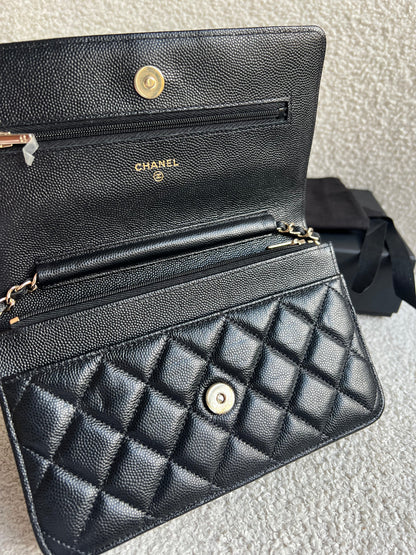 Chanel Black Caviar Wallet on Chain (RRP £2,930)